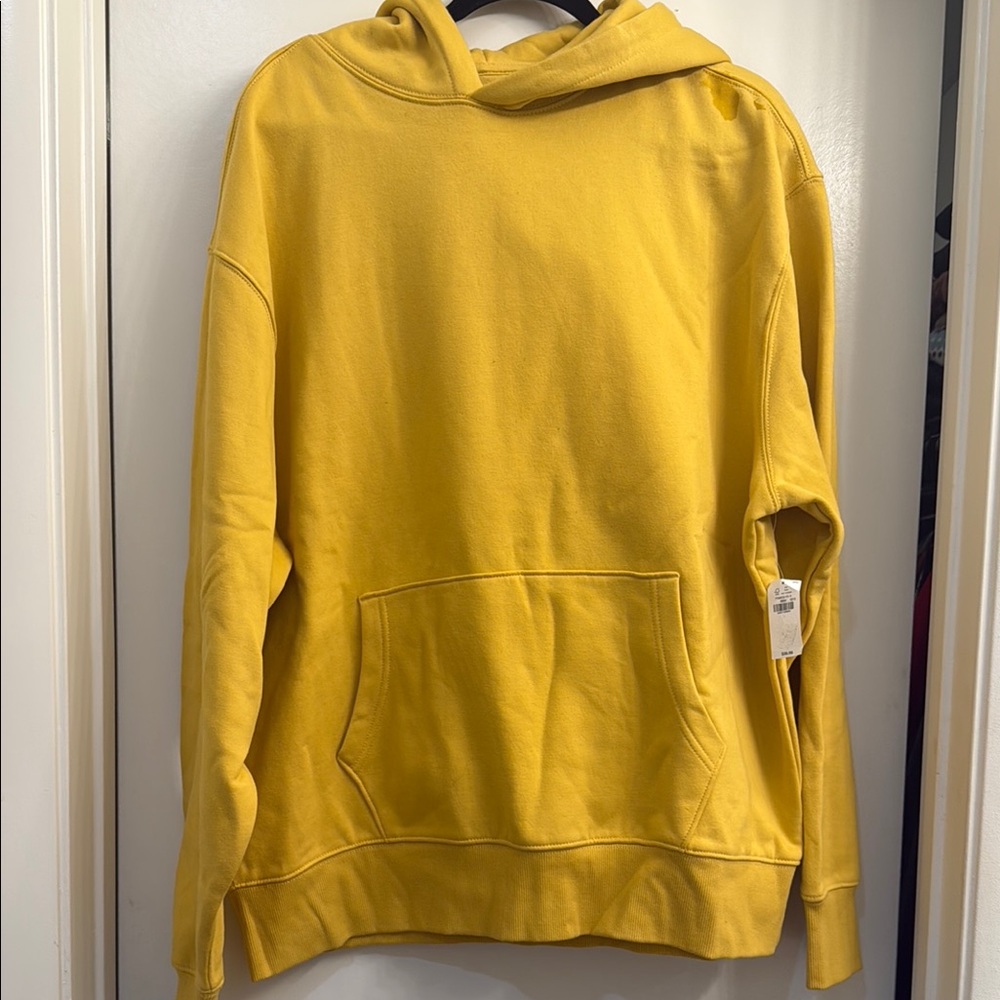 Men’s Old Navy Yellow Hoodie Sweater